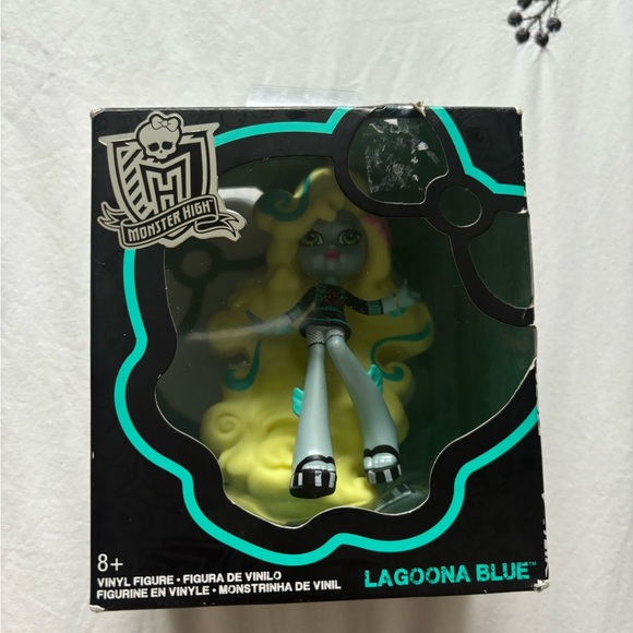 Lagoona Blue Monster High Figure - Picture 2 of 3